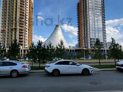 3-бөлмелі пәтер · 76 м² · 8/20 қабат, Толе би 52, бағасы: 97 млн ₸ в Астане, Нура р-н