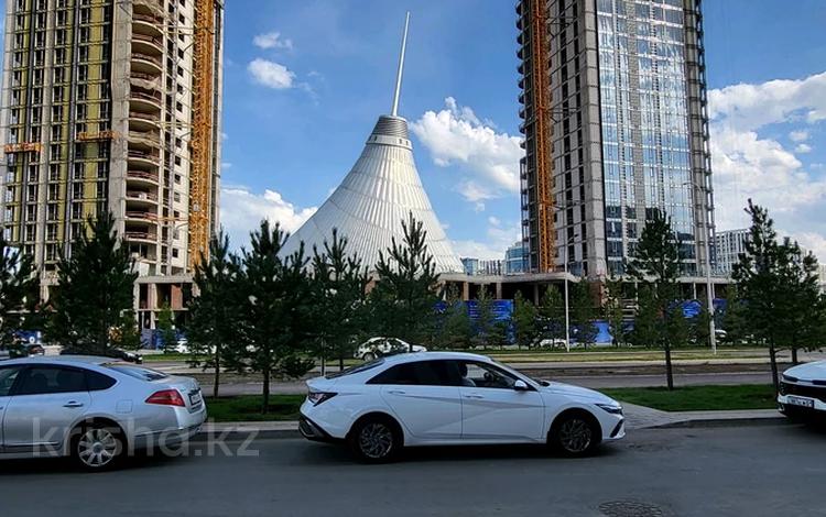 3-бөлмелі пәтер · 76 м² · 8/20 қабат, Толе би 52, бағасы: 97 млн ₸ в Астане, Нура р-н — фото 2