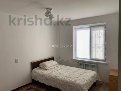 3-бөлмелі пәтер, 70 м², 6/9 қабат, Момышулы 15 — Драм. Театр, остановка Светлана, бағасы: 20 млн 〒 в Атырау