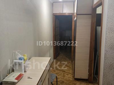 3-бөлмелі пәтер · 64 м² · 5/5 қабат, Басенова 45, бағасы: 300 000 ₸ в Алматы, Бостандыкский р-н