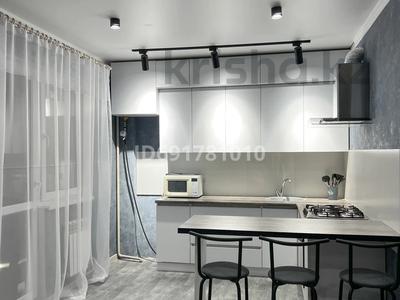 2-комнатная квартира, 43 м², 5/10 этаж помесячно, Сейфуллина 51 за 230 000 〒 в Алматы, Турксибский р-н