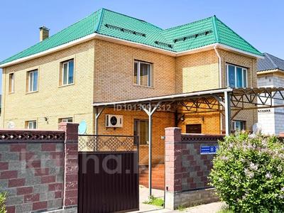 Отдельный дом · 4 комнаты · 254 м² · 10 сот., мкр Уркер, Мкр Уркер, Исатай батыр 65 за 105 млн ₸ в Астане, Нура р-н