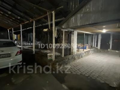 Отдельный дом · 4 комнаты · 70 м² · 9.6 сот., мкр Думан-2, 2 Каримбаева 19 — 9,8 за 85 млн 〒 в Алматы, Медеуский р-н