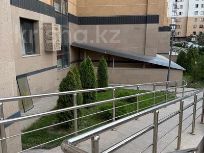 2-комнатная квартира · 55 м² · 10/13 этаж, Толе би 189/3 — Жарокова за ~ 47 млн ₸ в Алматы, Алмалинский р-н