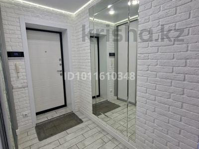 4-бөлмелі пәтер · 95 м² · 5/9 қабат, Казыбек би 24/1 — Школа 26, бағасы: ~ 58 млн ₸ в Усть-Каменогорске