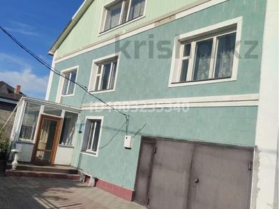 Отдельный дом · 8 комнат · 360 м² · 10 сот., мкр Уркер, Шопан-ата 23 за 60 млн ₸ в Астане, Нура р-н