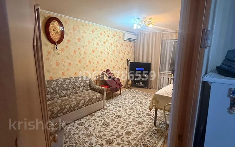 2-комнатная квартира · 55.5 м² · 2/5 этаж, мкр Кунаева 71 — Женис Базар за 23.5 млн ₸ в Уральске — фото 10