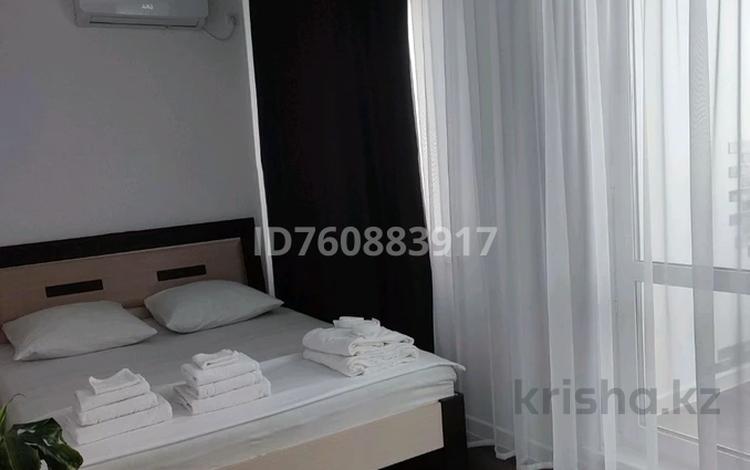 1-комнатная квартира · 45 м² · 1/5 этаж, 10 микрорайон 6 за 15 000 〒 в Аксае — фото 4