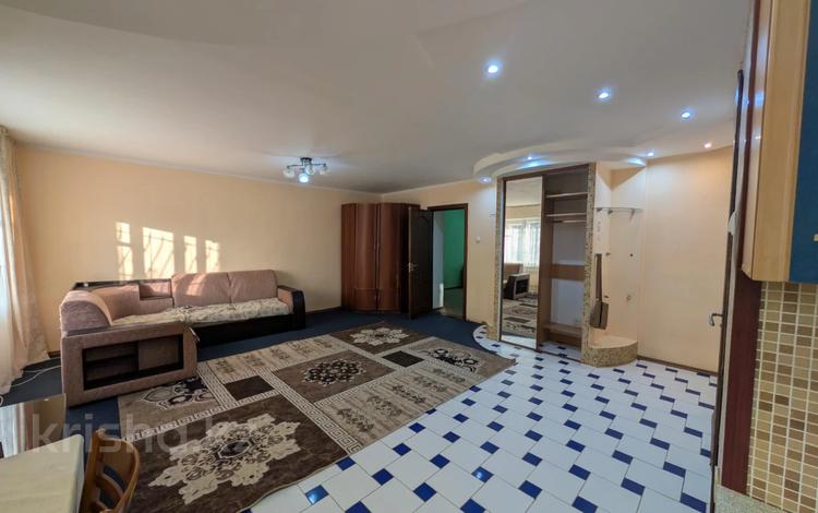 2-комнатная квартира · 59.6 м² · 1/5 этаж, Мауленова 10/7 за 20.5 млн ₸ в Костанае — фото 2