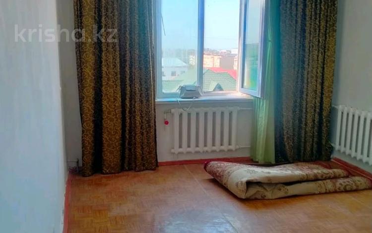 1-комнатная квартира, 40 м², 5/5 этаж, Рыскулова за 11.5 млн 〒 в Шымкенте, Енбекшинский р-н — фото 2
