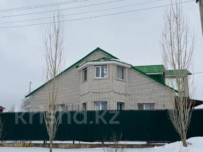 Отдельный дом · 4 комнаты · 170 м² · 11 сот., Акжар-2 за 32 млн ₸ в Актобе, жилой массив Акжар-2