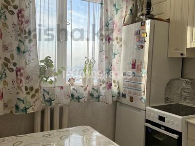 2-бөлмелі пәтер · 45 м² · 5/5 қабат, Майкудук, 16й микрорайон 28, бағасы: ~ 10 млн ₸ в Караганде, Алихана Бокейханова р-н