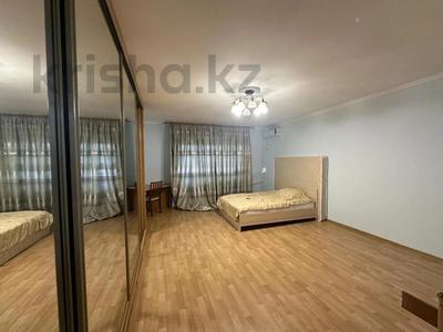 5-комнатная квартира · 208 м² · 5/7 этаж, мкр Самал-3 — Пентхаус за 155 млн ₸ в Алматы, Медеуский р-н