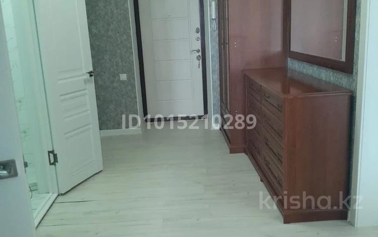 1-комнатная квартира · 52 м² · 2/9 этаж, мкр. Алтын орда, Мангелик ель за 22 млн ₸ в Актобе — фото 2