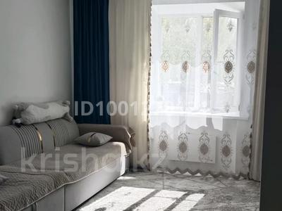2-бөлмелі пәтер · 45 м² · 1/2 қабат, Театральная 7, бағасы: 6 млн ₸ в 