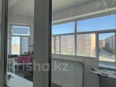 3-комнатная квартира · 77 м² · 3/5 этаж, тауелсиздик 1 — набережка за 20 млн ₸ в 