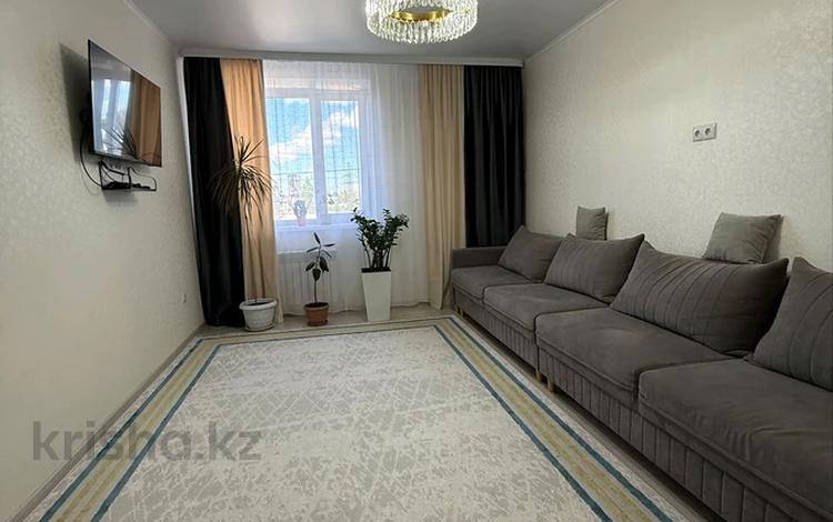 2-бөлмелі пәтер · 64 м² · 2/5 қабат, Кенжетаева, бағасы: 27.5 млн ₸ в Кокшетау — фото 2