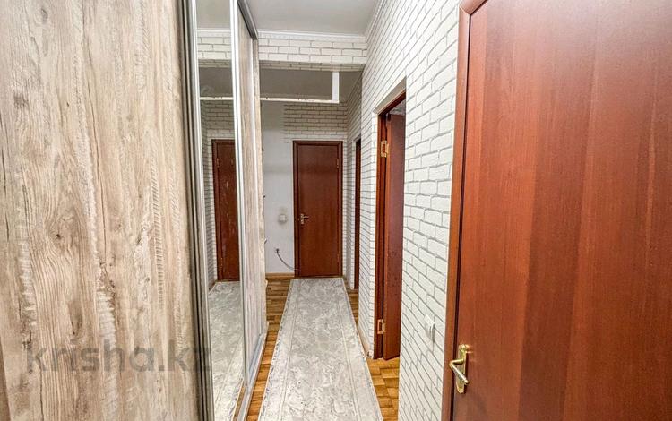 2-комнатная квартира, 56 м², 1/5 этаж, Болашак 2/3