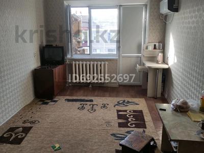 2-бөлмелі пәтер, 45 м², 5/5 қабат, Аль-Фараби 88 — Возле 1 школы, бағасы: 9.5 млн 〒 в Кентау