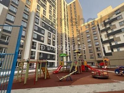 4-комнатная квартира · 90.5 м² · 2/16 этаж, Кайым Мухамедханов за 48.5 млн 〒 в Астане, Нура р-н