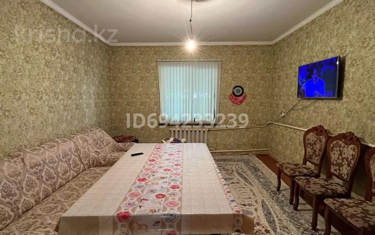 Отдельный дом · 6 комнат · 200 м² · 8 сот., мкр Самал-2, Жабай-ата за 70 млн ₸ в Шымкенте, Абайский р-н — фото 2