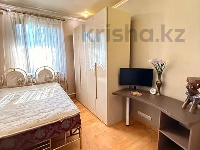 Отдельный дом · 4 комнаты · 160 м², Истомина 16 за 500 000 〒 в Алматы, Медеуский р-н