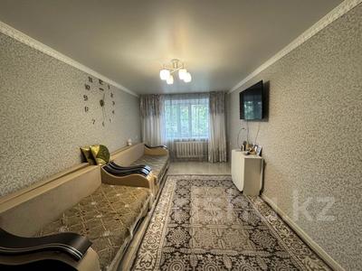 2-бөлмелі пәтер · 43.5 м² · 1/4 қабат, пр. Момышулы, бағасы: 8.5 млн ₸ в Темиртау