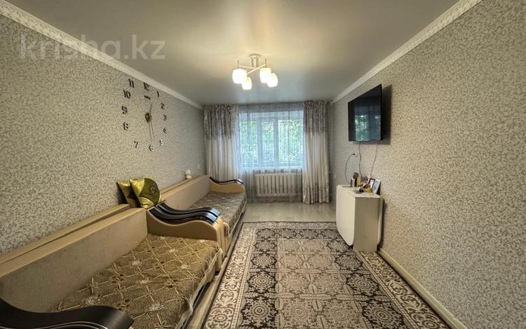 2-бөлмелі пәтер · 43.5 м² · 1/4 қабат, пр. Момышулы, бағасы: 8.5 млн ₸ в Темиртау — фото 2