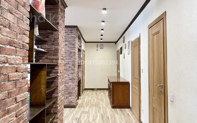 3-бөлмелі пәтер · 100 м² · 2/12 қабат, Қабанбай Батыр 40, бағасы: ~ 50 млн ₸ в Астане, Есильский р-н — фото 2