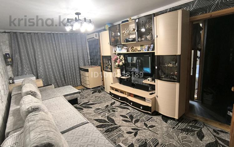2-бөлмелі пәтер · 46 м² · 3/5 қабат, Сатпаева 96 — Универсам, бағасы: 10 млн ₸ — фото 2