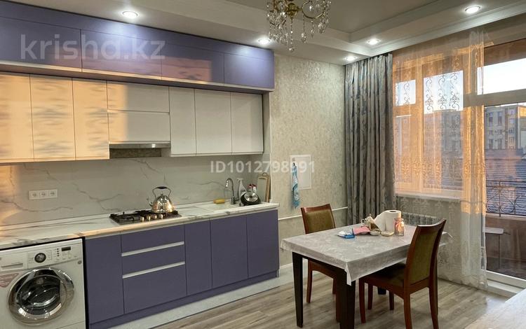 1-комнатная квартира · 54 м², 17-й мкр 103 за 3 000 ₸ в Актау — фото 2