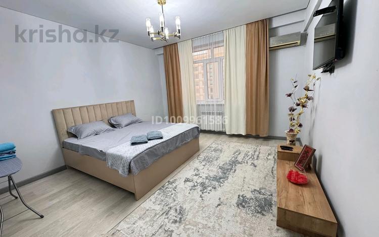 1-комнатная квартира · 50 м² · 5/9 этаж, мкр Нурсая, Абулхайыр хана 51а — Блок Б за 14 000 ₸ в Атырау — фото 2