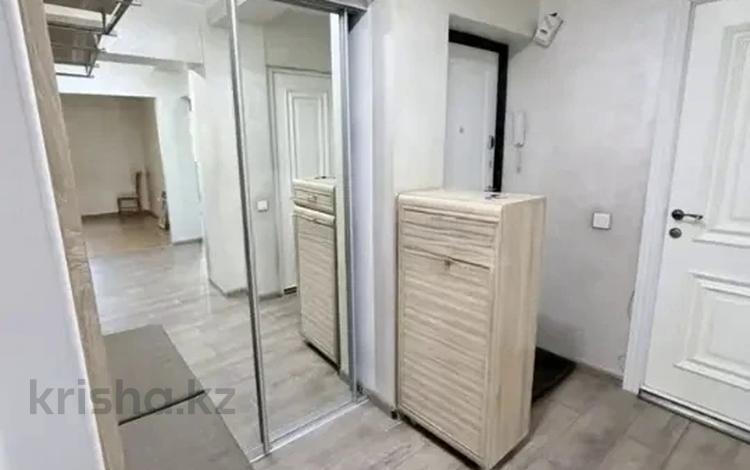 3-бөлмелі пәтер · 73 м² · 4/5 қабат, муканова — жамбыла, бағасы: 58 млн ₸ в Алматы, Алмалинский р-н — фото 2
