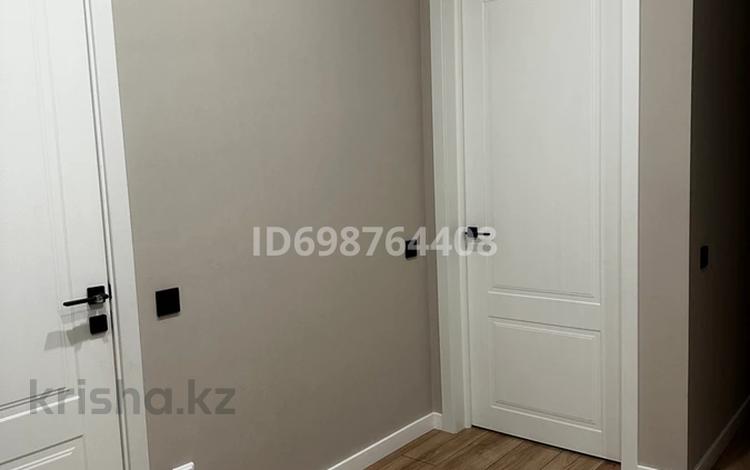 1-комнатная квартира · 45 м², мкр Юго-Восток, Республики 23 — Центр Юго-Востока за 300 000 〒 в Караганде, Казыбек би р-н — фото 2