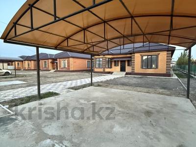 Жеке үй · 4 бөлме · 194 м² · 7.4 жүзд., Ержан Рахметкалиева 39/5, бағасы: 41.5 млн ₸ в Атырау