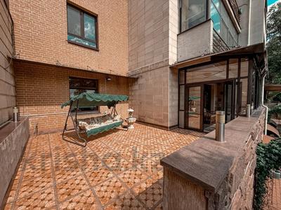 4-комнатная квартира · 225 м² · 1/6 этаж, Санаторная за 265 млн 〒 в Алматы, Бостандыкский р-н