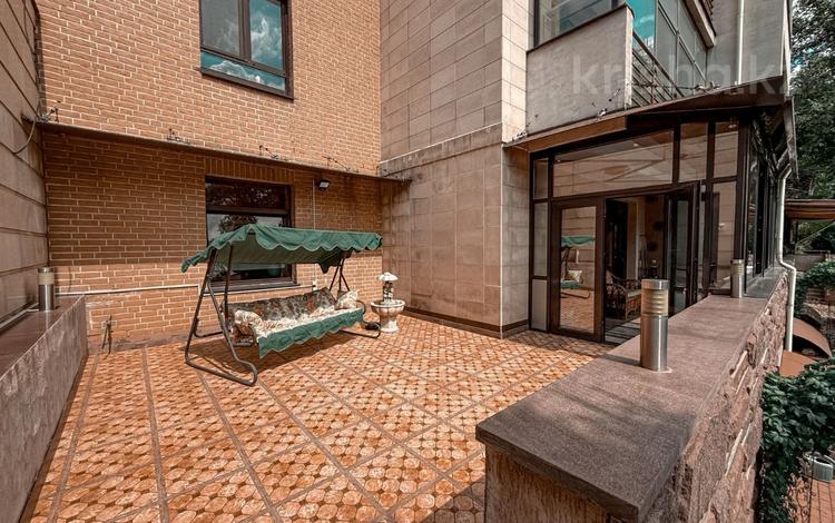 4-комнатная квартира · 225 м² · 1/6 этаж, Санаторная за 255 млн 〒 в Алматы, Бостандыкский р-н — фото 24