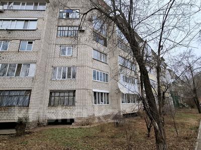 4-бөлмелі пәтер · 84.4 м² · 3/5 қабат, Шевцова 27/1 — остановка досааф, бағасы: 26.8 млн 〒 в Уральске