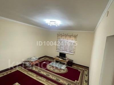 Отдельный дом · 4 комнаты · 121 м² · 8 сот., мкр Кайтпас 1 79 — Красный магазин за 45 млн 〒 в Шымкенте, Каратауский р-н