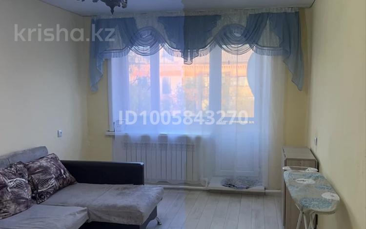 3-бөлмелі пәтер · 60 м² · 5/5 қабат, Степная, бағасы: 180 000 ₸ в Щучинске — фото 2