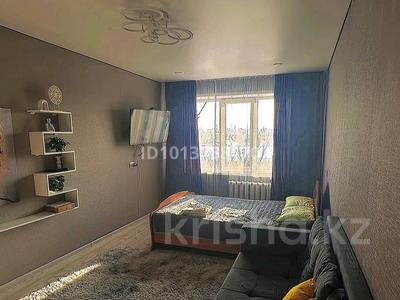 1-комнатная квартира · 40 м² · 4/5 этаж, Казахстан 82/1 за 12 000 ₸ в Усть-Каменогорске, Ульбинский
