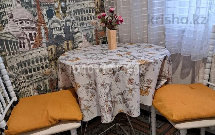 1-бөлмелі пәтер · 28 м² · 1/5 қабат, Жаңа қала ш/а., Нуркена абдирова 30/1 — Нуркена малая и Алиханова, бағасы: 13 000 ₸ в Караганде, Казыбек би р-н — фото 2