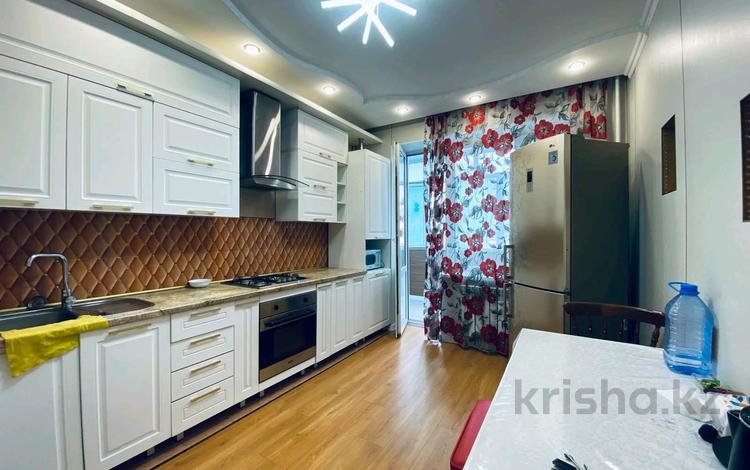 3-комнатная квартира · 90 м² · 4/5 этаж, мкр Каратал за 43.5 млн ₸ в Талдыкоргане — фото 2