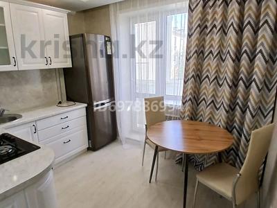 1-комнатная квартира · 35 м² · 4/5 этаж, мкр Кунаева 6 за 10 000 ₸ в Уральске