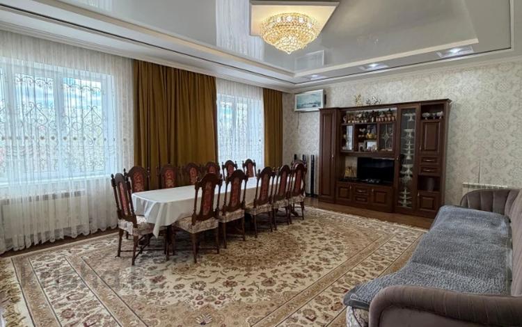 Отдельный дом · 7 комнат · 500 м² · 10 сот., Газизы Жубановой 58а за 99 млн ₸ в Актобе — фото 2