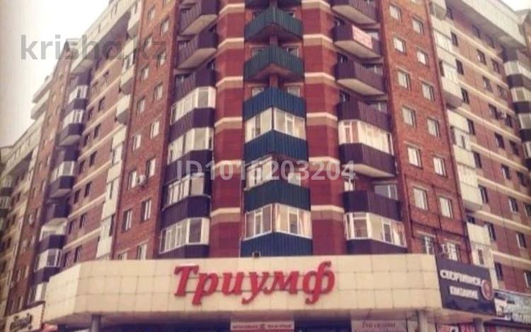 2-комнатная квартира · 90 м² · 4/15 этаж, Шакарима 60 за 12 000 ₸ в Семее — фото 9