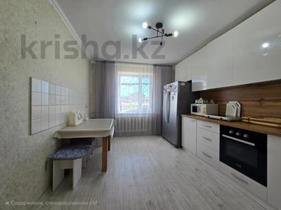 2-комнатная квартира · 51 м² · 1/9 этаж, 8-й мкр. за 12.5 млн ₸ в Темиртау