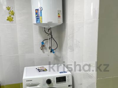 2-комнатная квартира · 48 м² · 2/5 этаж, Проеспект Республика 21 за 180 000 ₸ в Шымкенте, Туран р-н