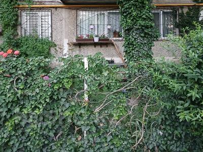3-комнатная квартира · 58 м² · 1/5 этаж, Молдагуловой 8а — Между Колосом и Жангильдино за 28 млн ₸ в Шымкенте, Аль-Фарабийский р-н