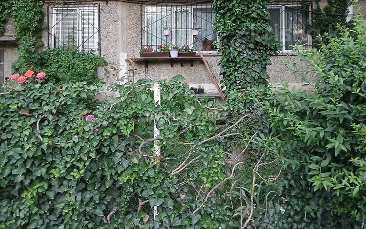 3-комнатная квартира · 58 м² · 1/5 этаж, Молдагуловой 8а — Между Колосом и Жангильдино за 28 млн ₸ в Шымкенте, Аль-Фарабийский р-н — фото 2